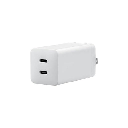 Compact GaN Fast Charger