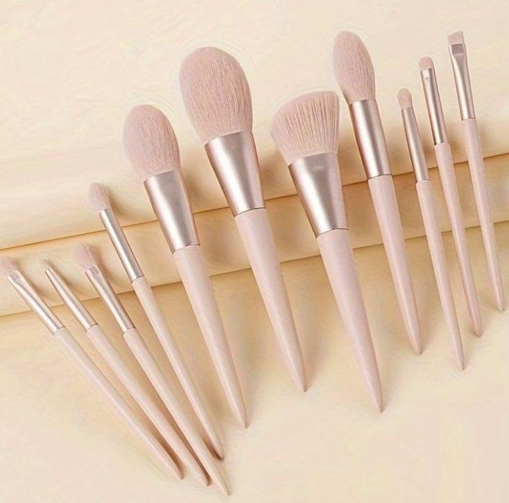 Essential Makeup Brush Set