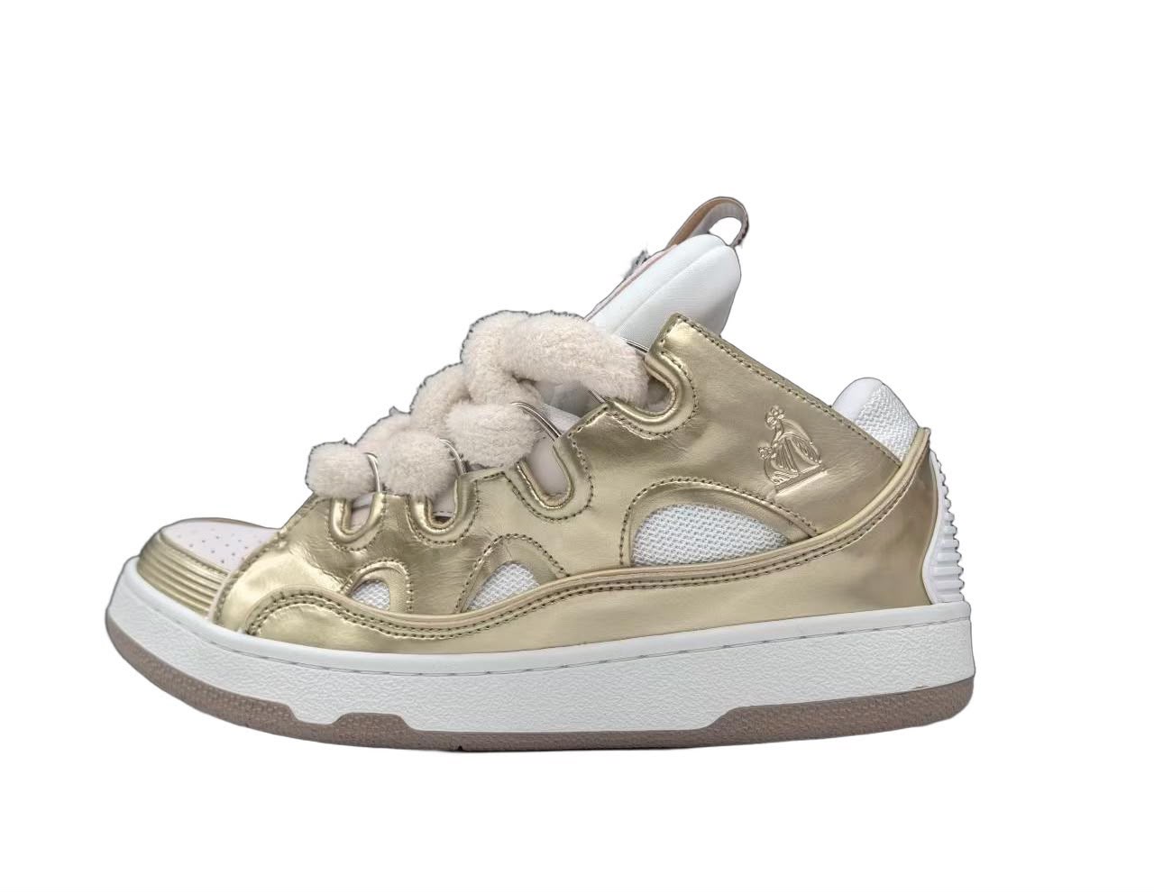 Chunky Low-Top Sneaker