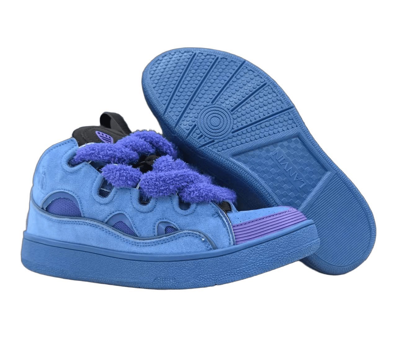 Chunky Low-Top Sneaker